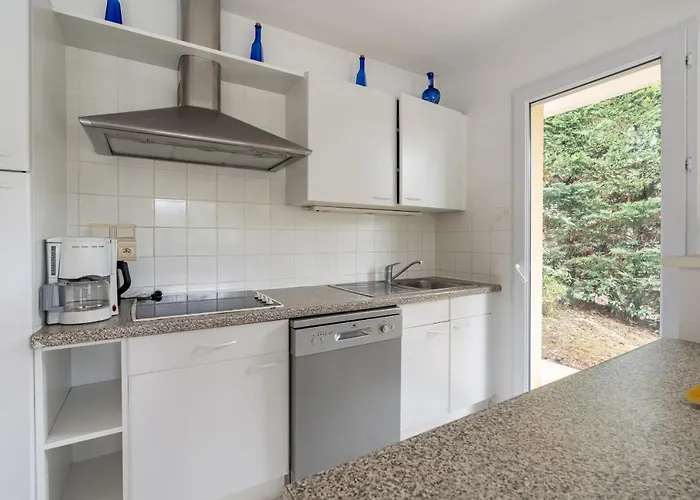 Piscine Pour 8 A Feriehus